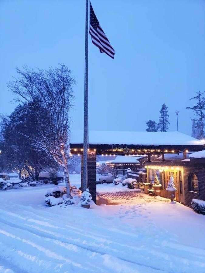 Coachman Inn Oak Harbor Esterno foto