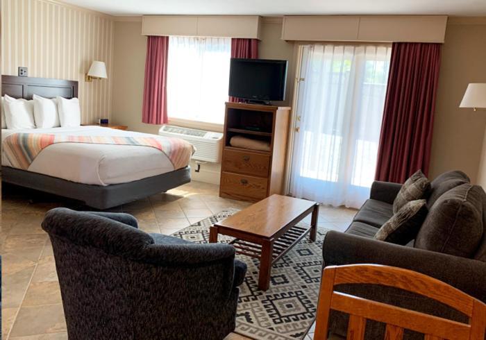Coachman Inn Oak Harbor Esterno foto